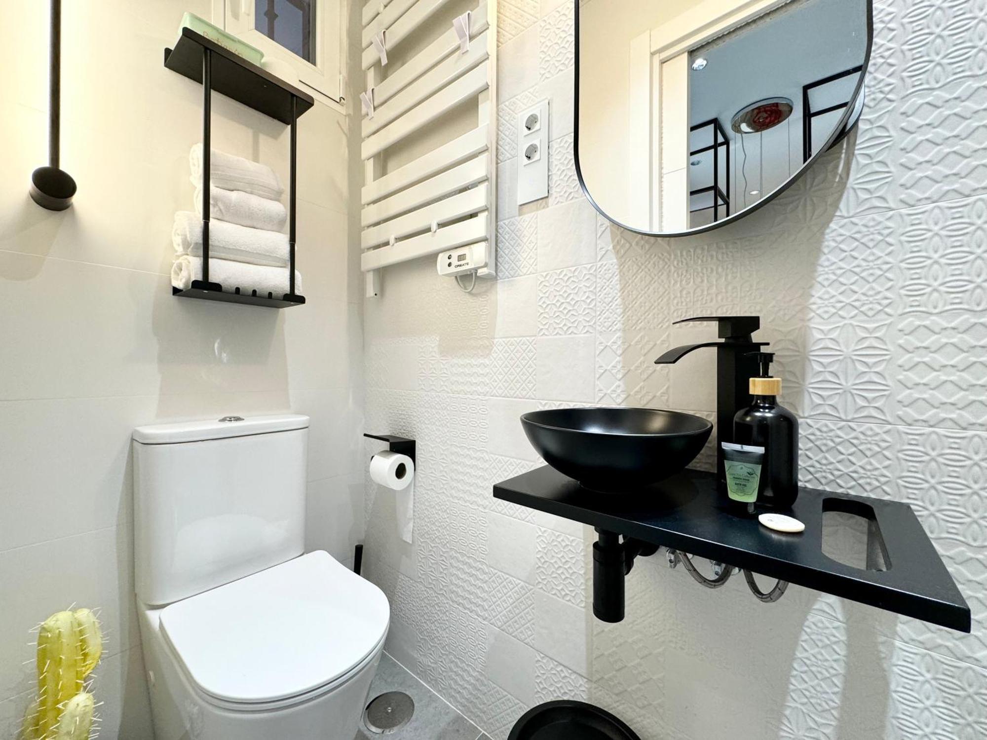 Luxury Flat City Center Full Equipe Non Touristic Madrid Kültér fotó