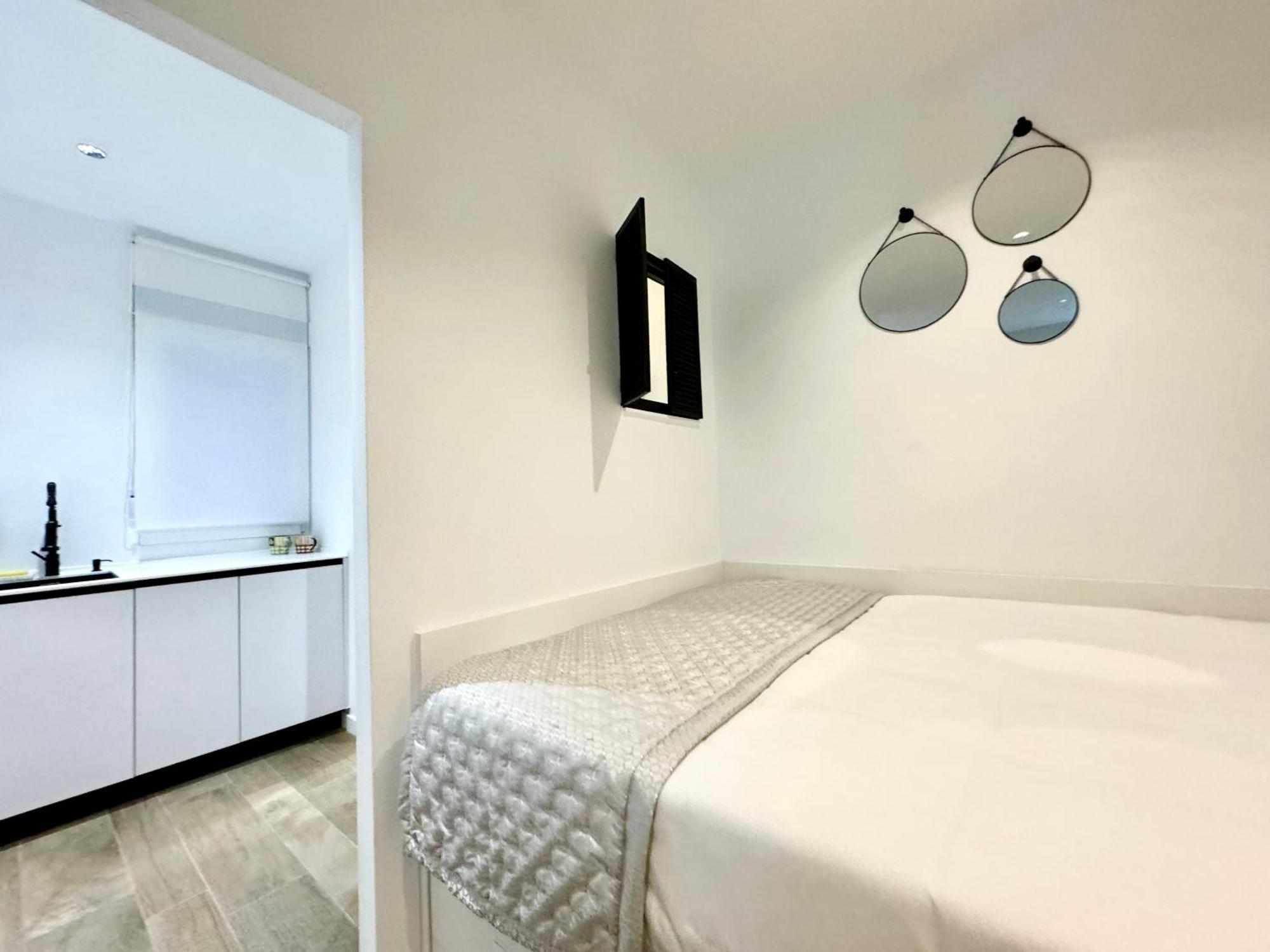 Luxury Flat City Center Full Equipe Non Touristic Madrid Kültér fotó